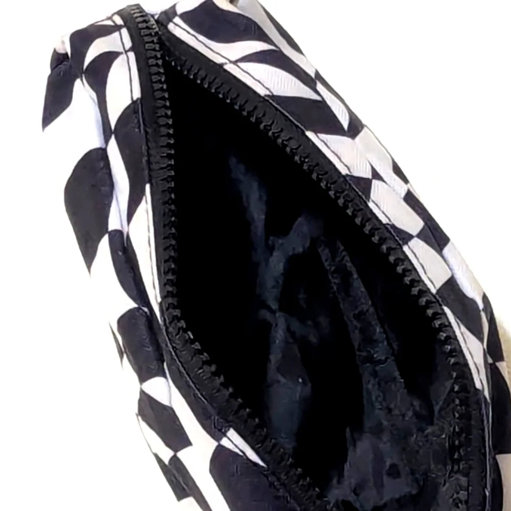 Retro | Funky | Checkered | Clutch | Pouch | Organizer | Beauty | Edgy | Trendy